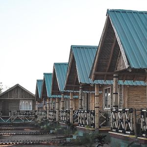 Mowgli'S Cafe Hampi & Guest House